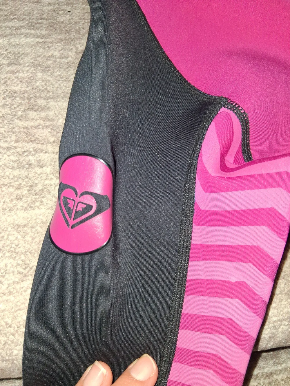 Roxy Girls Colorblock Wetsuit Top | Size 6 / M